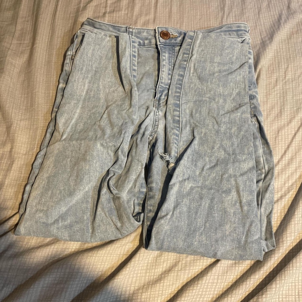 So Brand Light Wash Skinny Ripped Ankle Jegging Size 7/28W